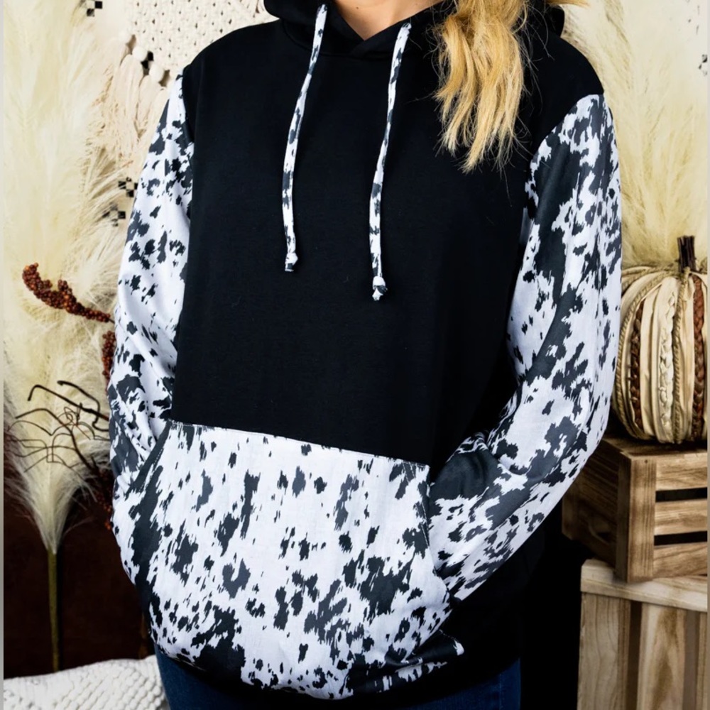 Fabulous western serape hoodie is a must-have for the season!